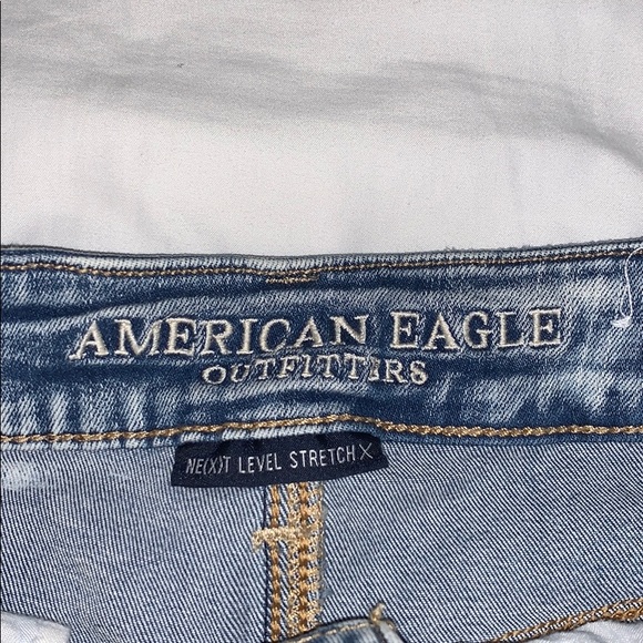 American Eagle Jean Shorts - Picture 5 of 6